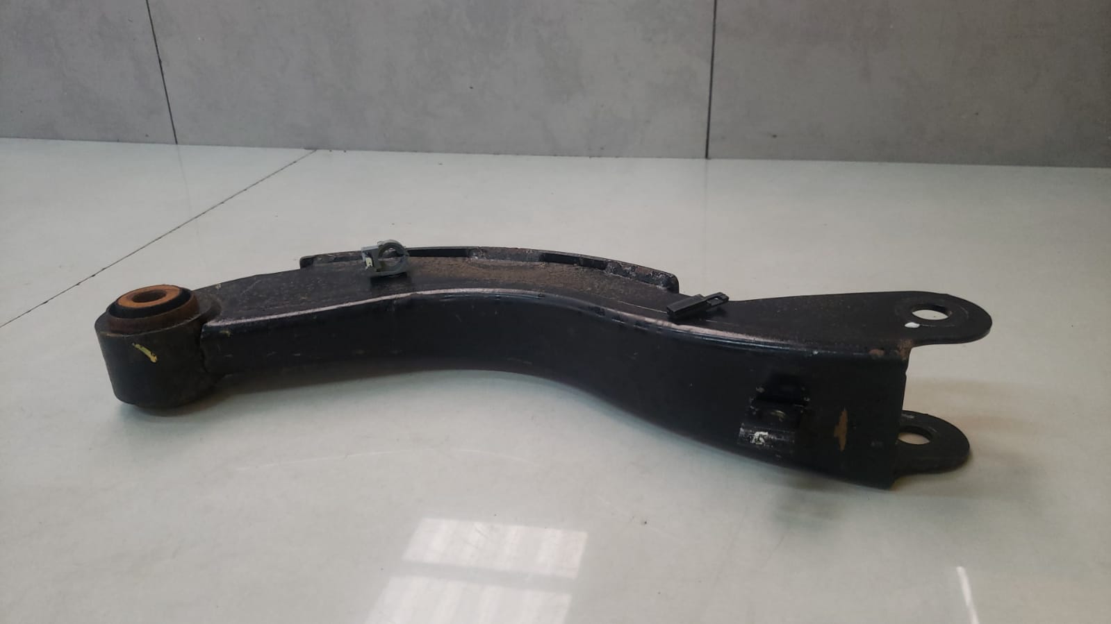 Braço Tirante Traseiro Direito Gm Captiva 2.4 2008 A 2013