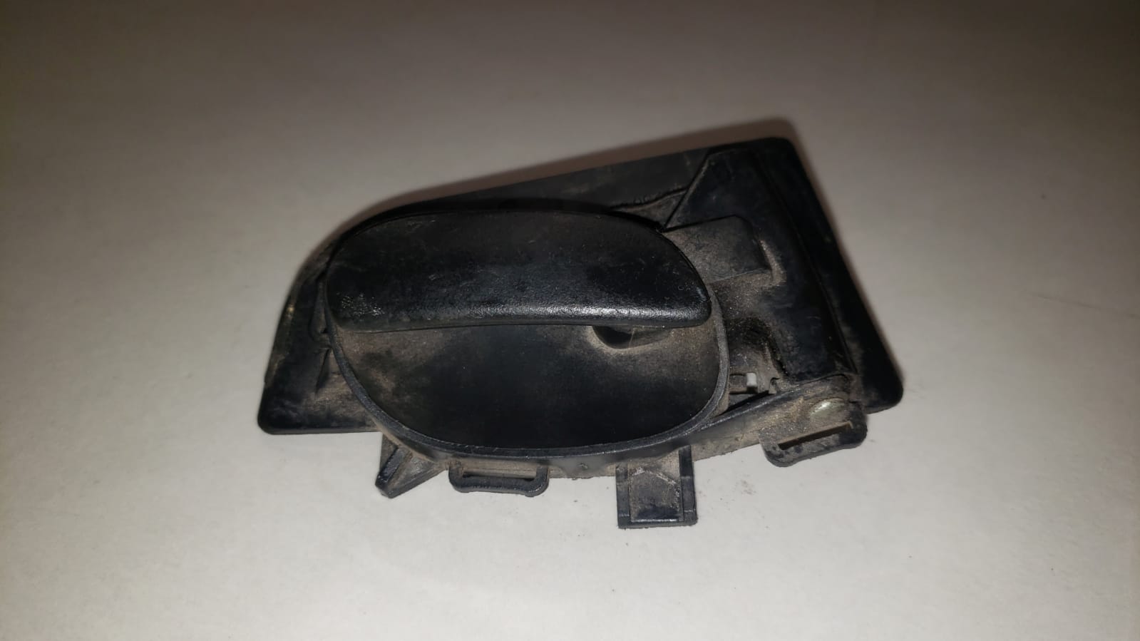 Maçaneta Interna Esquerda Peugeot Hoggar 2010 A 2014 (4)