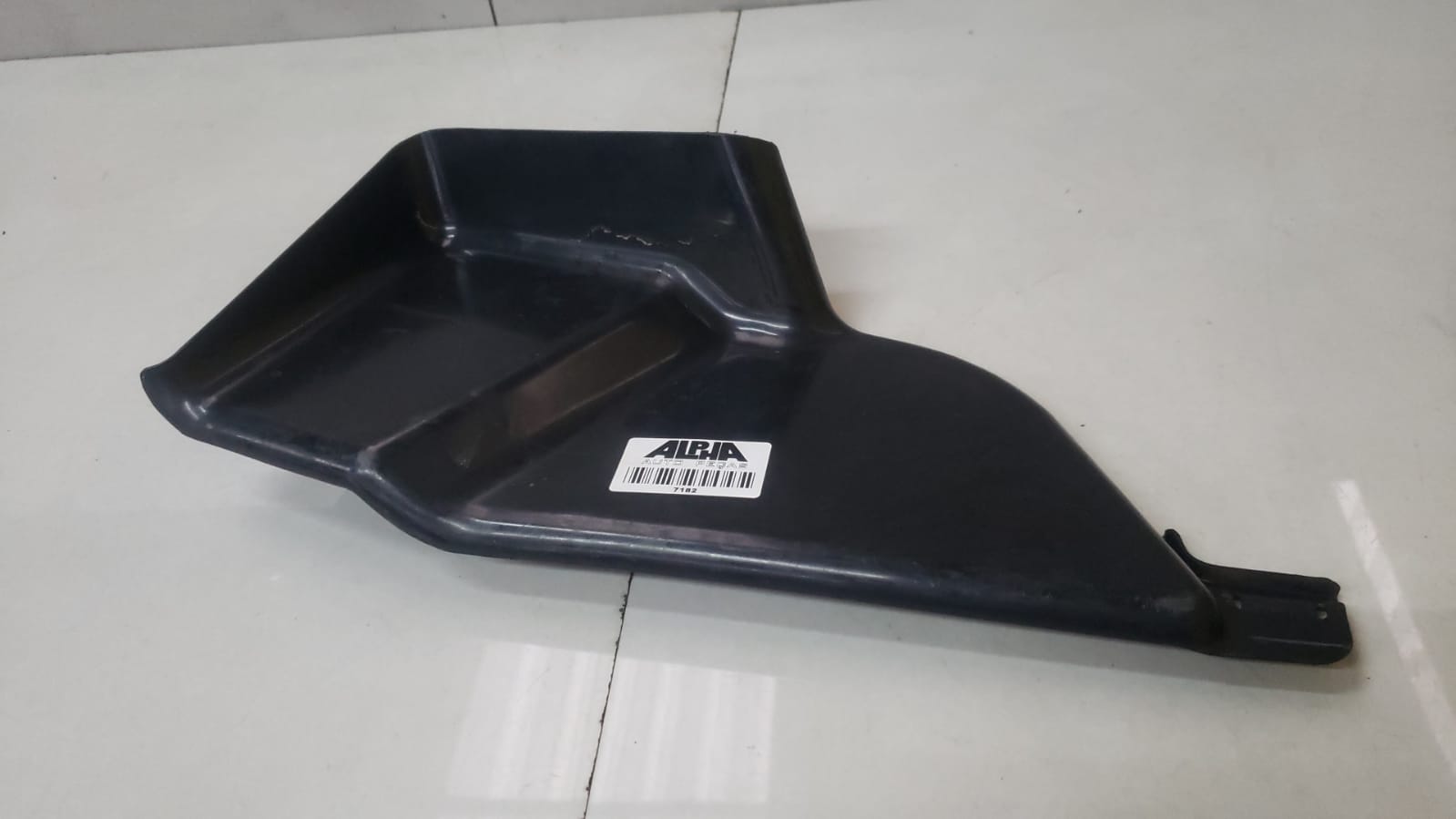 Acabamento Inferior Filtro Ar Vw Jetta Tsi 2011 a 2016