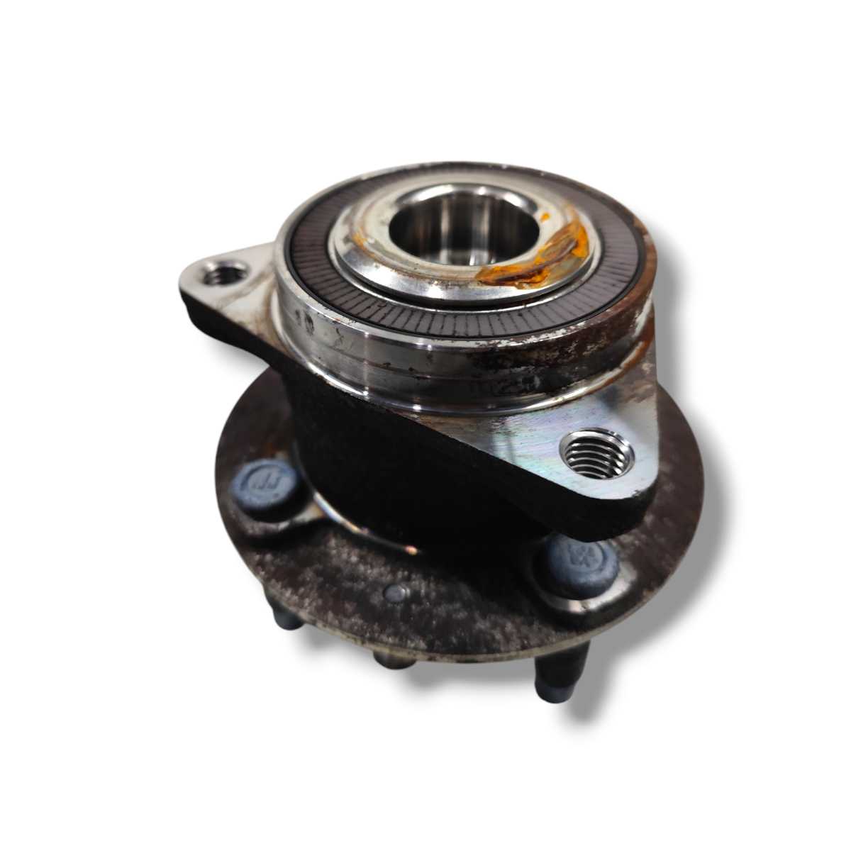 Cubo de roda dianteiro direito Chevrolet Onix plus 2020