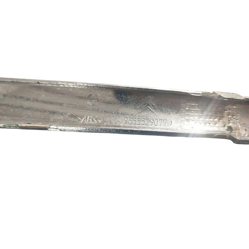 Friso Parachoque Citroen Picasso 2008 2012 Dianteiro Esquerd