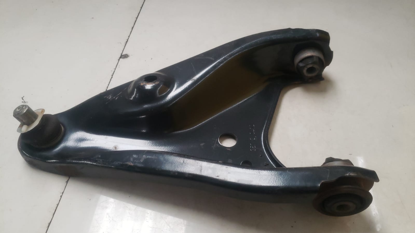 Bandeja Dianteira Direita Renault Sandero 2015 a 2021