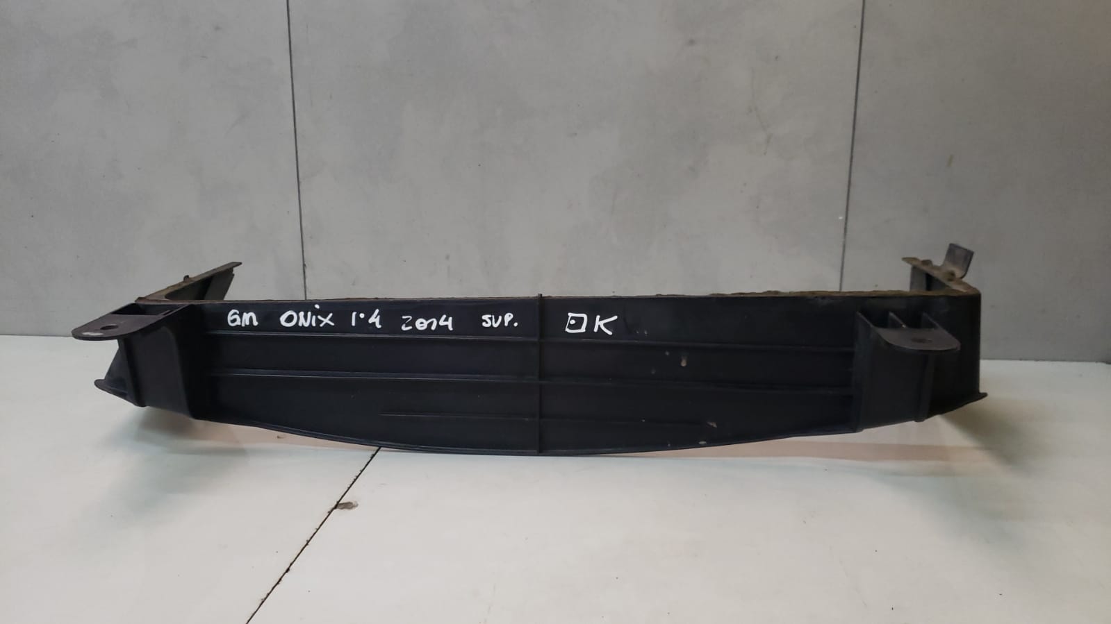 Defletor Superior Radiador Gm Onix 2013 a 2019