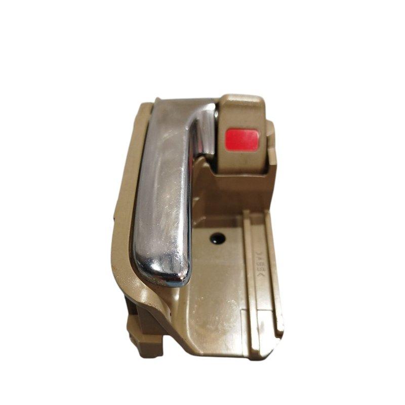 Maçaneta Interna Toyota Hilux 2005 2015 dianteira direita 