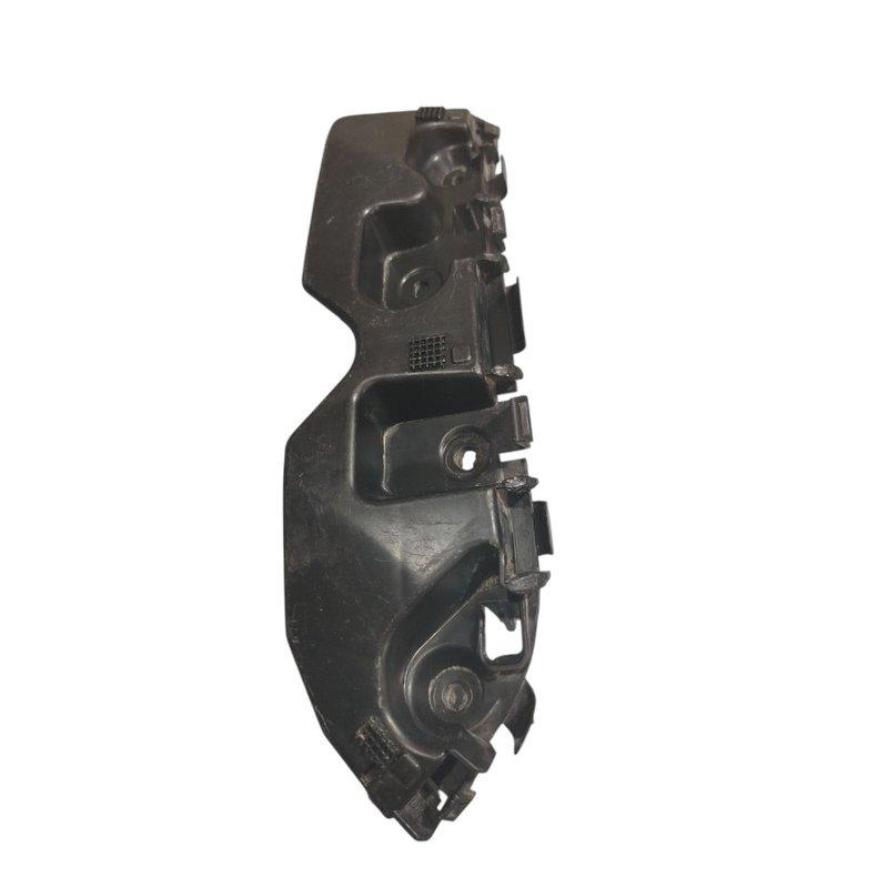 Guia Parachoque Renault Duster 2013 2018 dianteiro esquerdo 