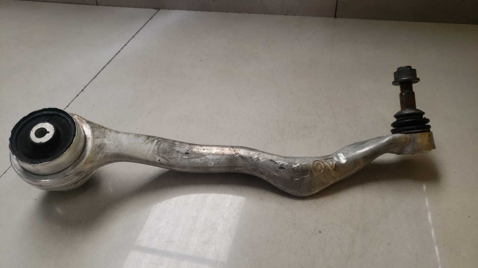 Braço Curvo Dianteiro Direito Bmw 328i 2.0 2014 11817315