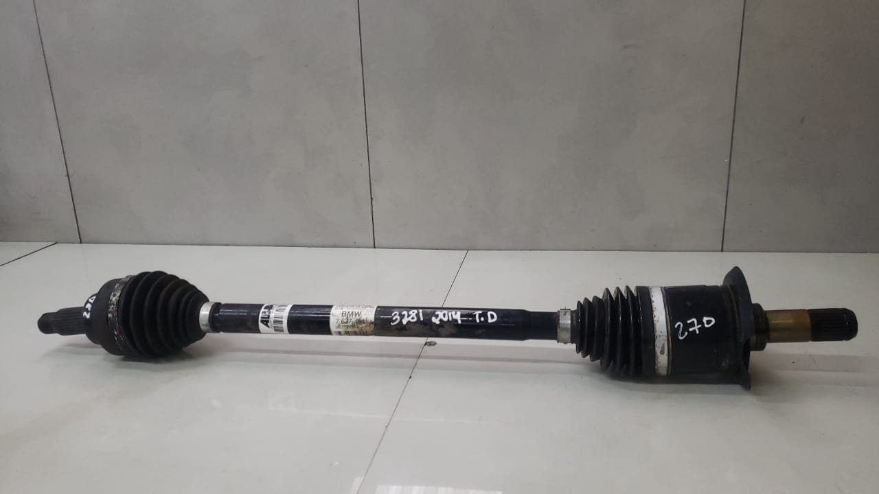 Semi Eixo Traseiro Direito Bmw 328i 2.0 2013 A 2016 7637444