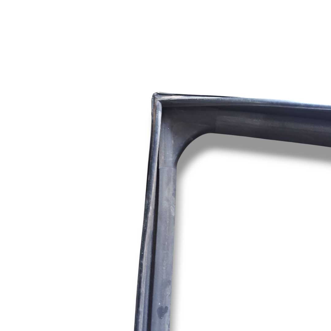 Borracha vidro dianteiro esquerdo Hyundai HB20 2013 a 2019