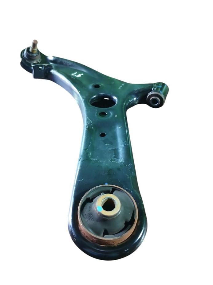 Bandeja Dianteira Esquerda Hb20 2013 2014 a 2019