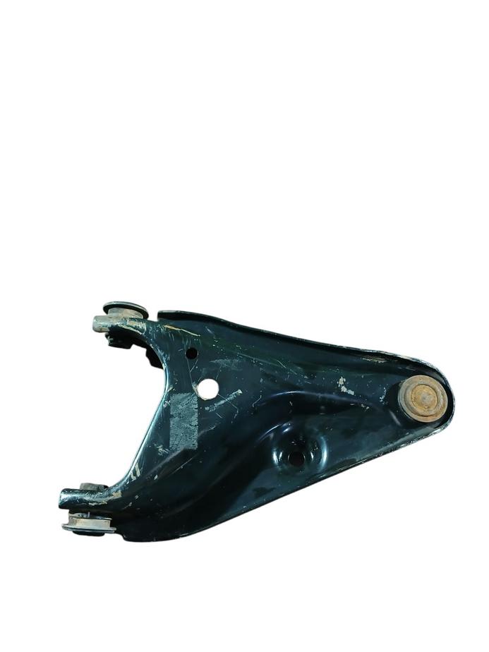 BANDEJA DE SUSPENSÃO LADO ESQUERDO SANDERO/LOGAN 2015/2020