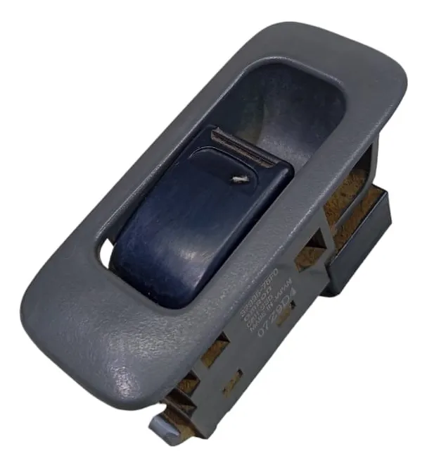 Botão Vidro Porta Direita Tracker 1999 a 2010