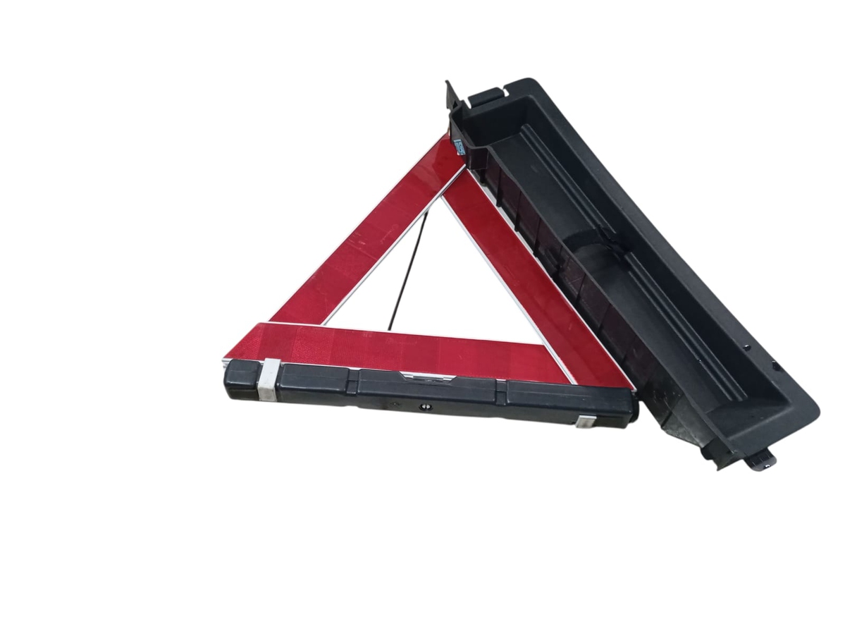 Triangulo C/Suporte Hyundai Hb20 2020 A 23 2024 85775R1000