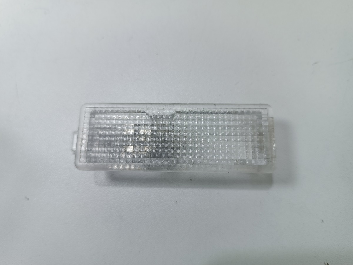 Luz Cortesia Forro Porta Bmw 535i 2011 A 2015