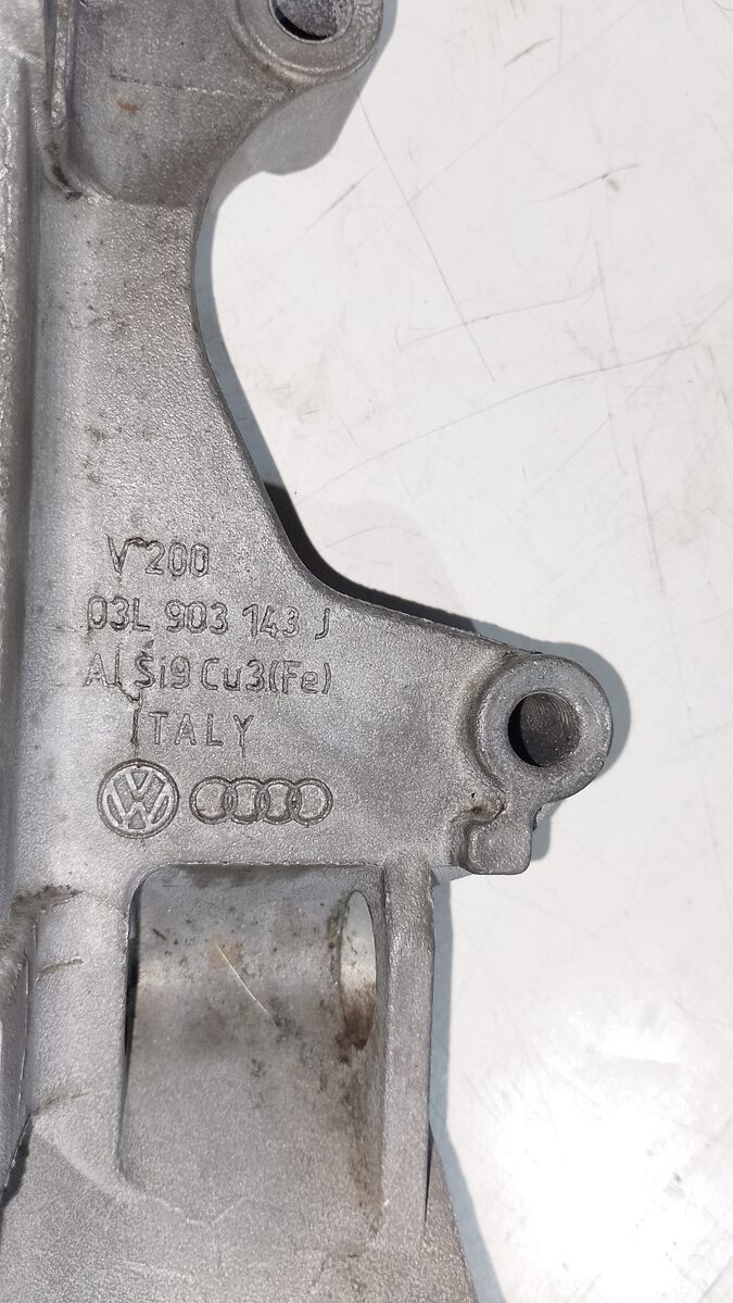 Suporte Alternador Vw Amarok 2.0 Biturbo 2011A 2019 usado