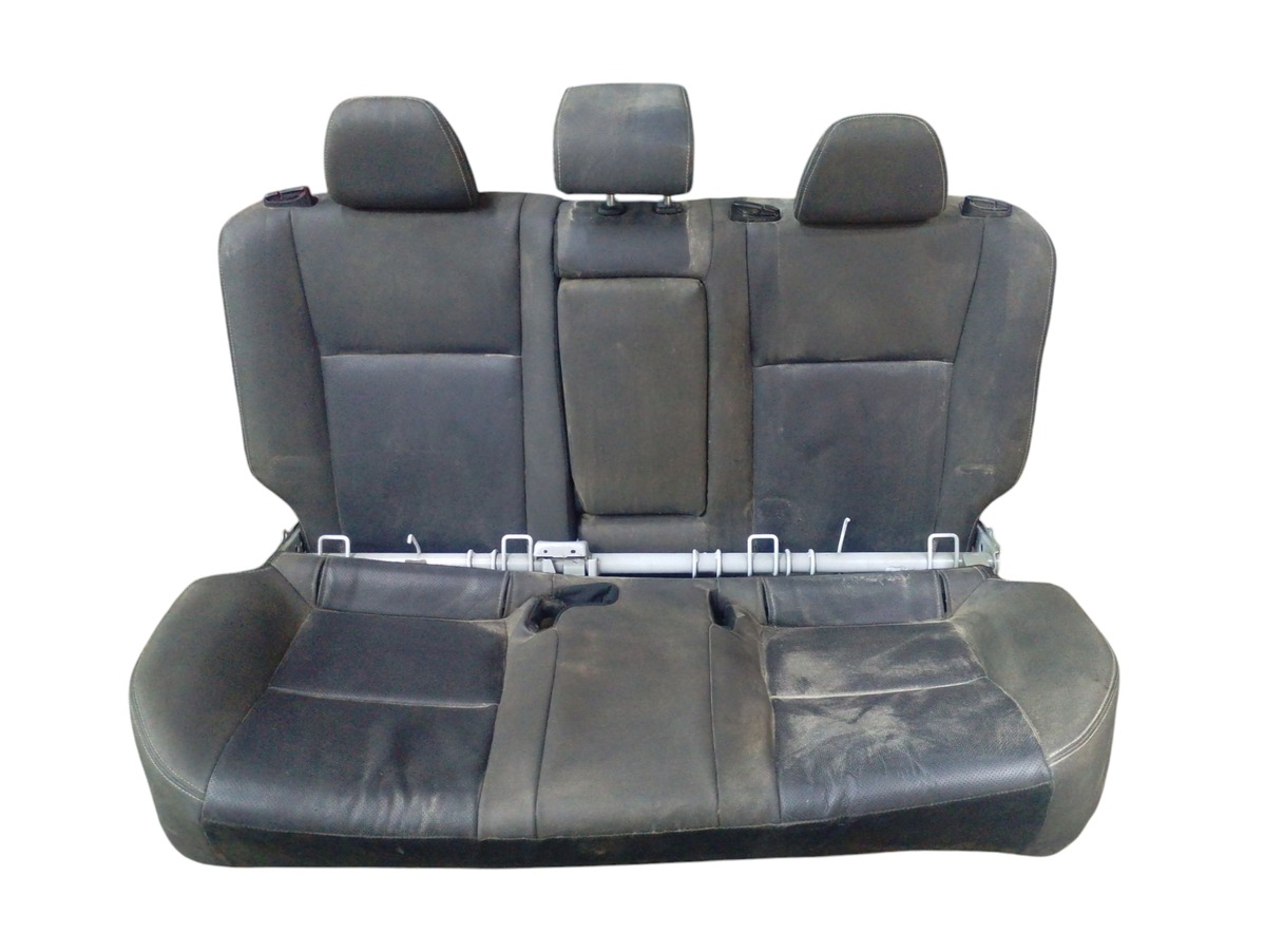Jogo Bancos TRASEIRO Yaris Sedan 2019 2020 2021/..