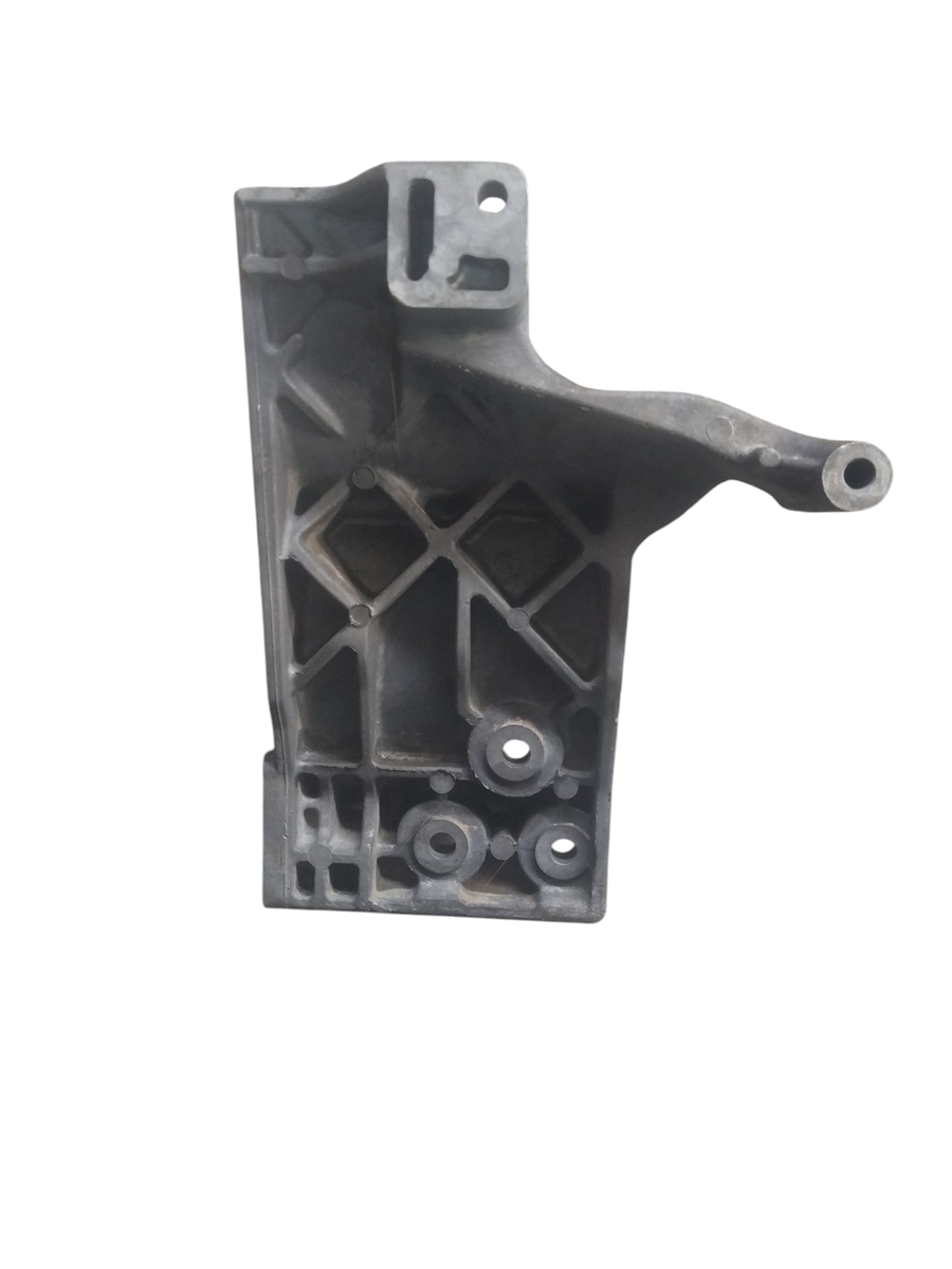 SUPORTE COMPRESSOR DE AR CONDICIONADO CHEVROLET S10 2016 2.4
