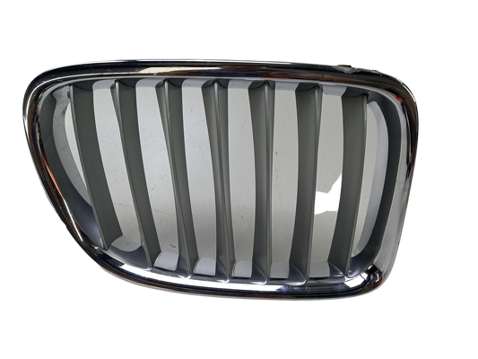 Grade Direita Bmw X1 Sdrive 2013 a 2015 C/Risco