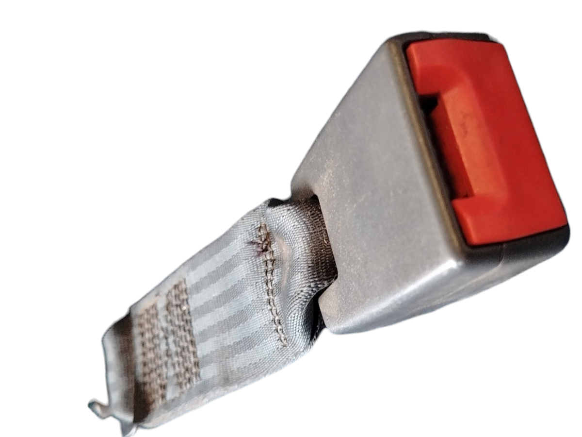 Engate cinto traseiro LE LD Fiat Siena 2004-12