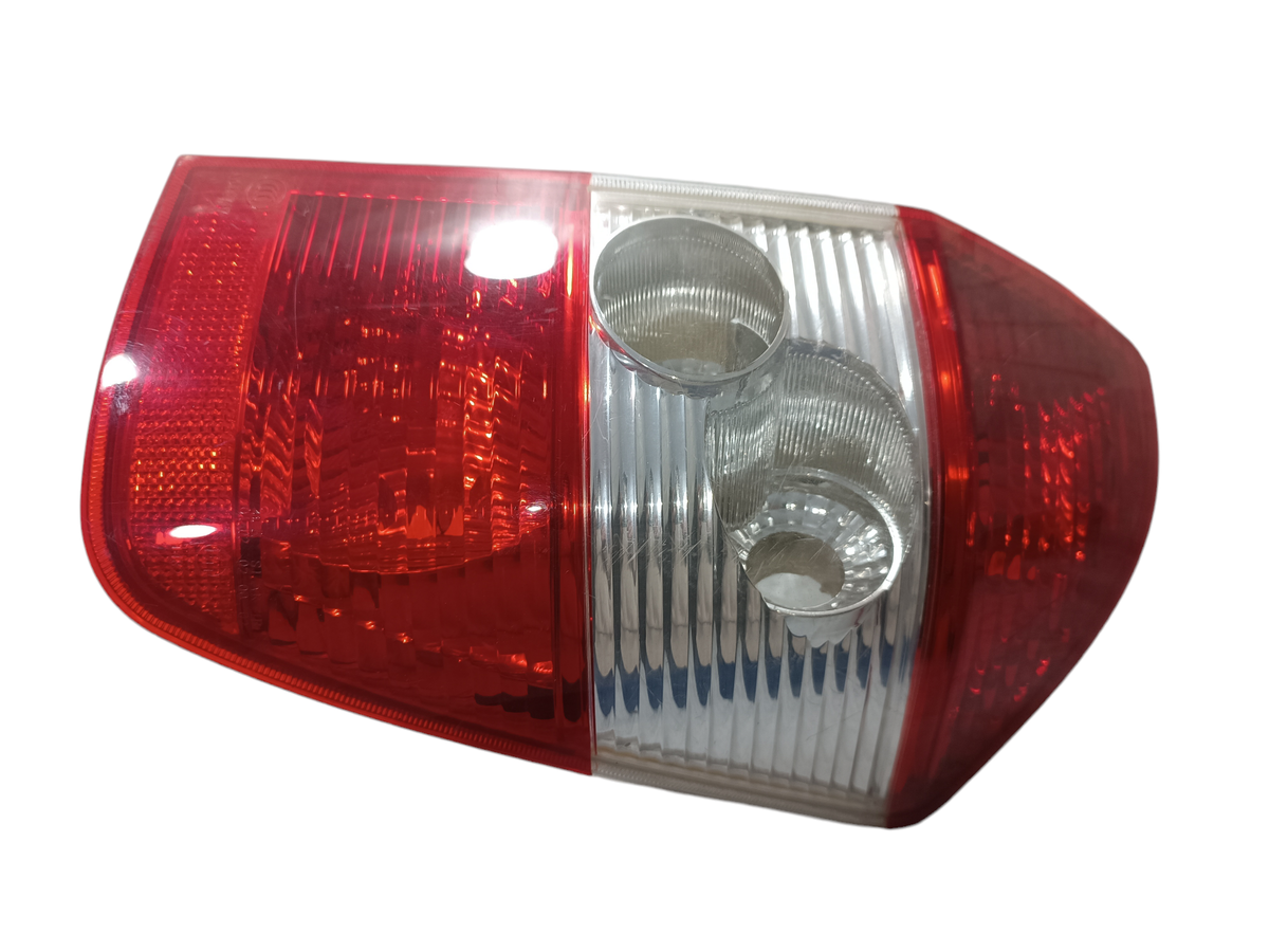 Lanterna Traseira Direita Chery Tiggo 2 2009 a 2013