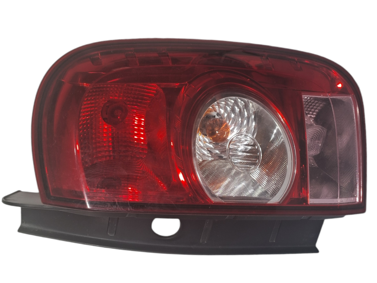 Lanterna Traseira Direita Renault Duster 2012 2013 2014 2015