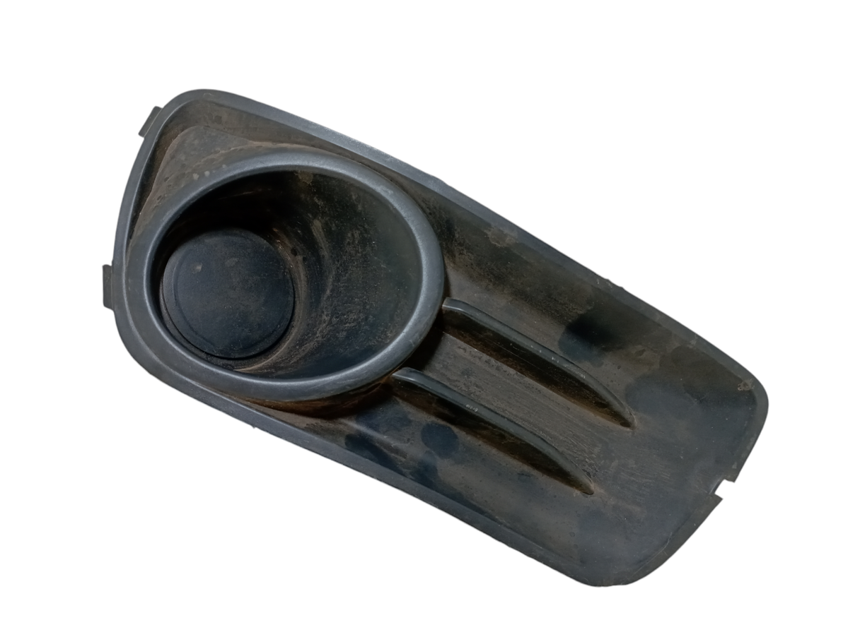Moldura Farol De Milha Direito Palio 2010 a 2014 Gol G3