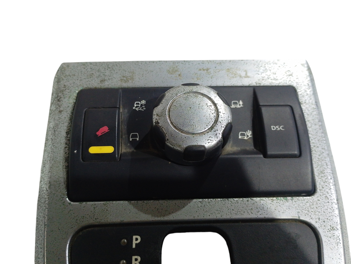 Moldura Com Controle De Tração Freelander 2 2.2 2007 A 2012