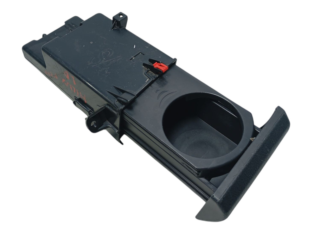 PORTA COPOS LADO DIREITO HILUX 2016 A 2020 66995KK040