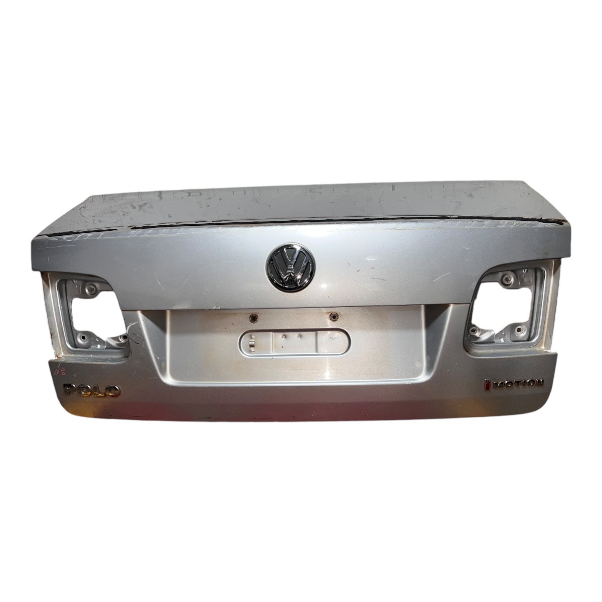 Tampa Traseira Polo Sedan 2003 2004 a 2014