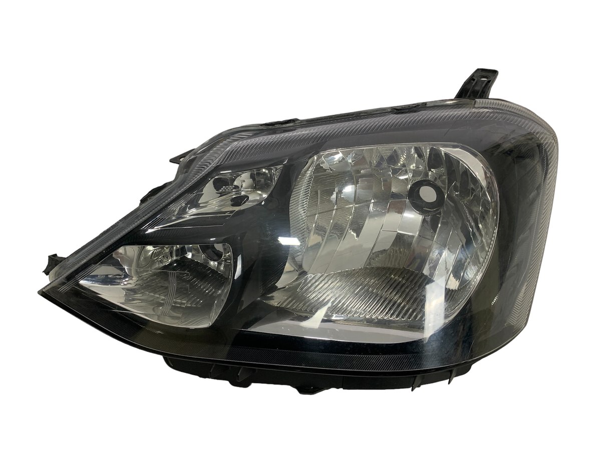 Farol Esquerdo Etios 2013 a 2021 Masc Negra (Original)
