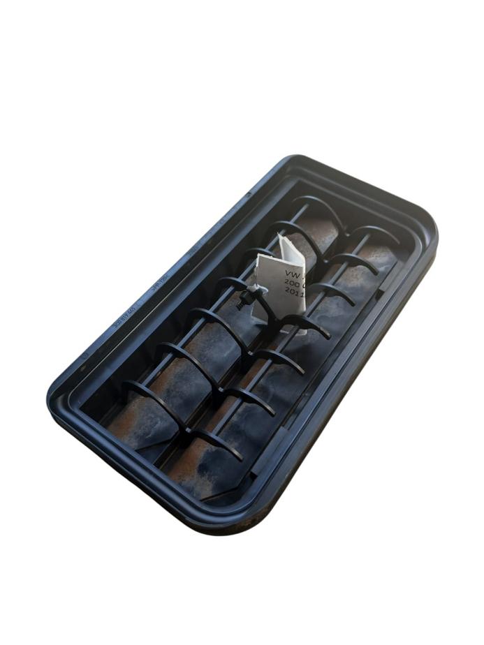 SAÍDA DE AR CARROCERIA LADO DIREITO JETTA TSI 2011/2017