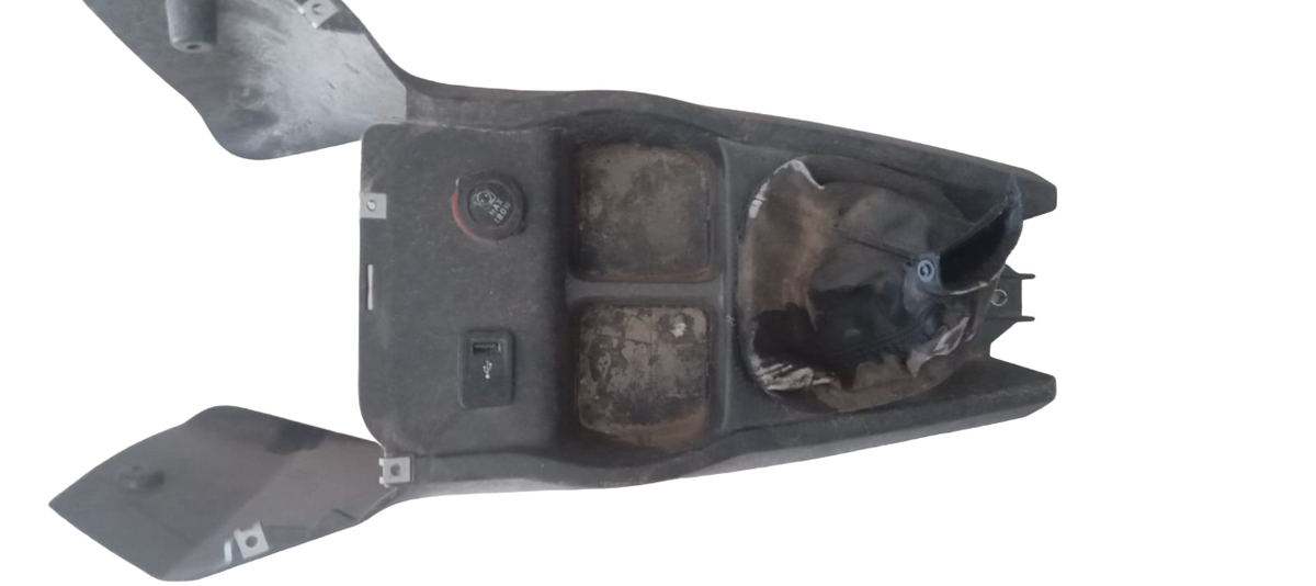 Moldura Central Console Original Fiat Uno 2018