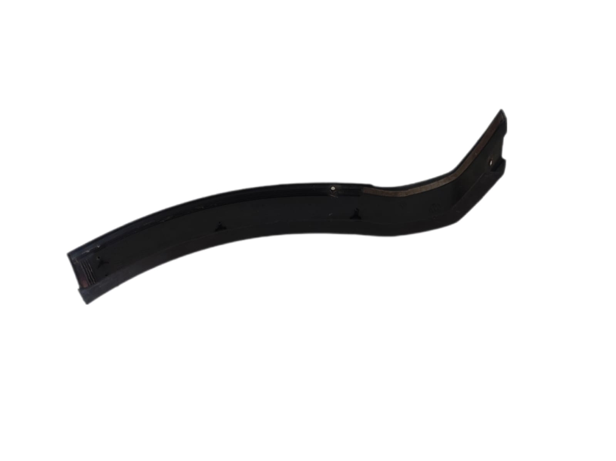 MOLDURA PARACHOQUE DIANTEIRO VW CROSSFOX 2011 A 2014 L E