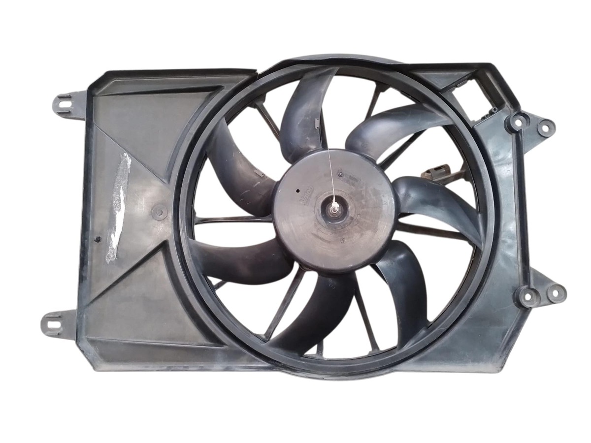 Defletor Radiador Grand Siena 1.4 8v 1.6 16v 2012a 2016