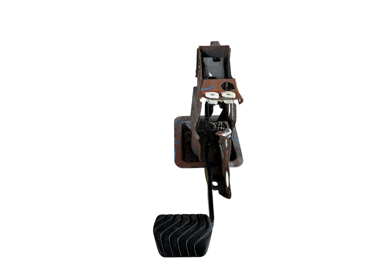 Pedal Freio Nissan Kicks 2022 Automatico