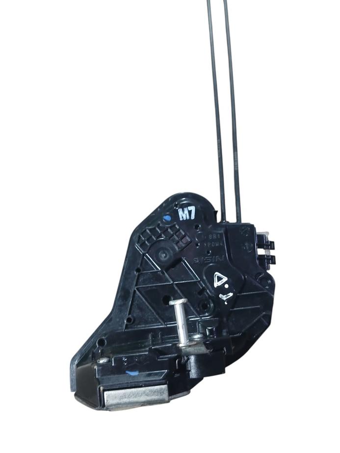 FECHADURA DA PORTA TRASEIRA DIREITA HILUX SW4 17/21