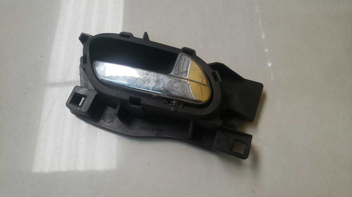 Maçaneta Interna Direita Peugeot 308 2010 A 2015 (2)
