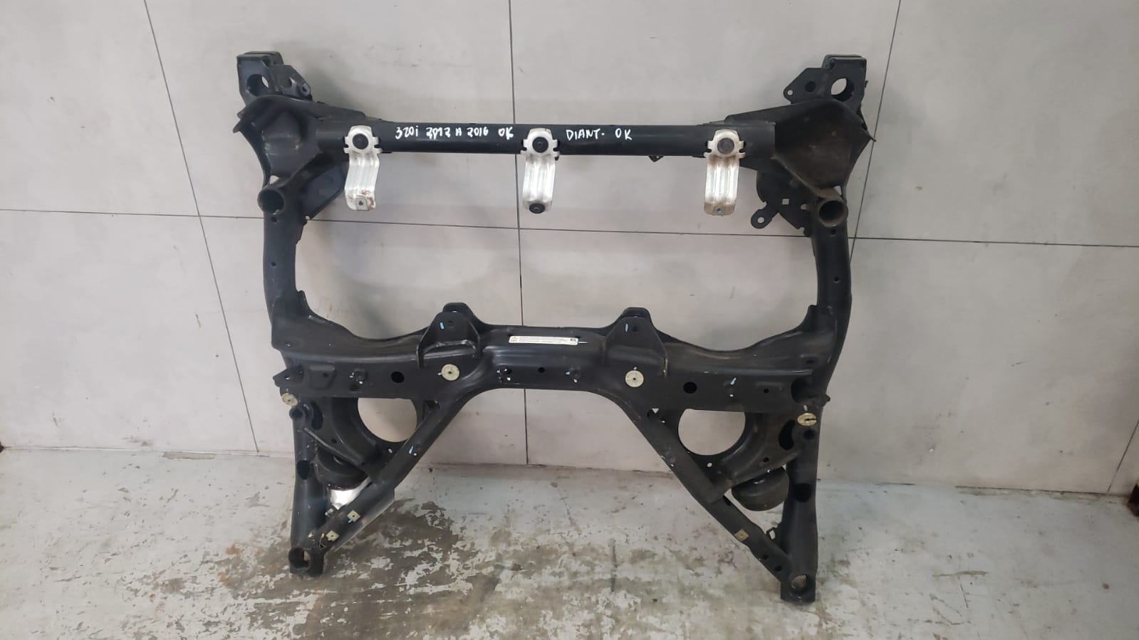 Quadro Suspensão Dianteiro Bmw 320i 2012 A 2016