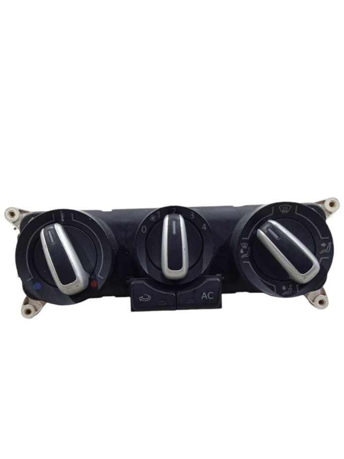 COMANDO DO AR VOLKSWAGEN VOYAGE G6 2016 USADO