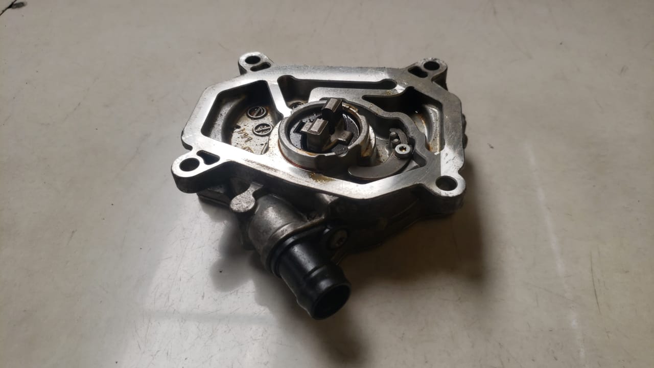 Bomba Vácuo Mercedes B200 1.6 2012 a 2018