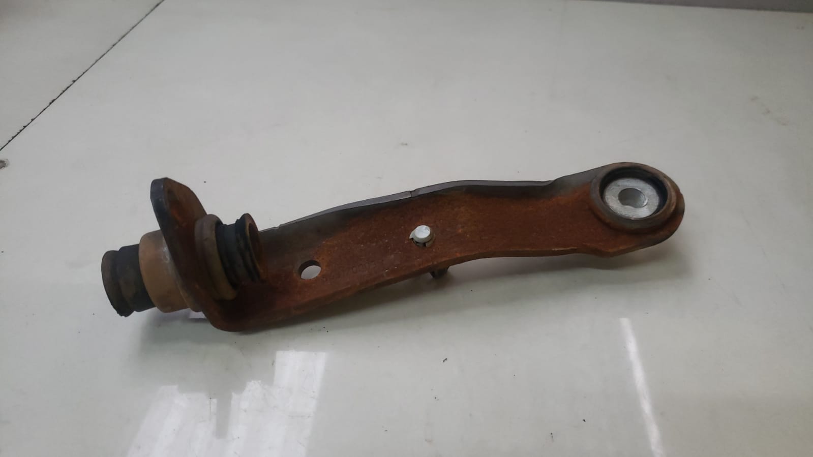 Braço Suspensão Dianteira Renault Fluence 2011 a 2018 (2)