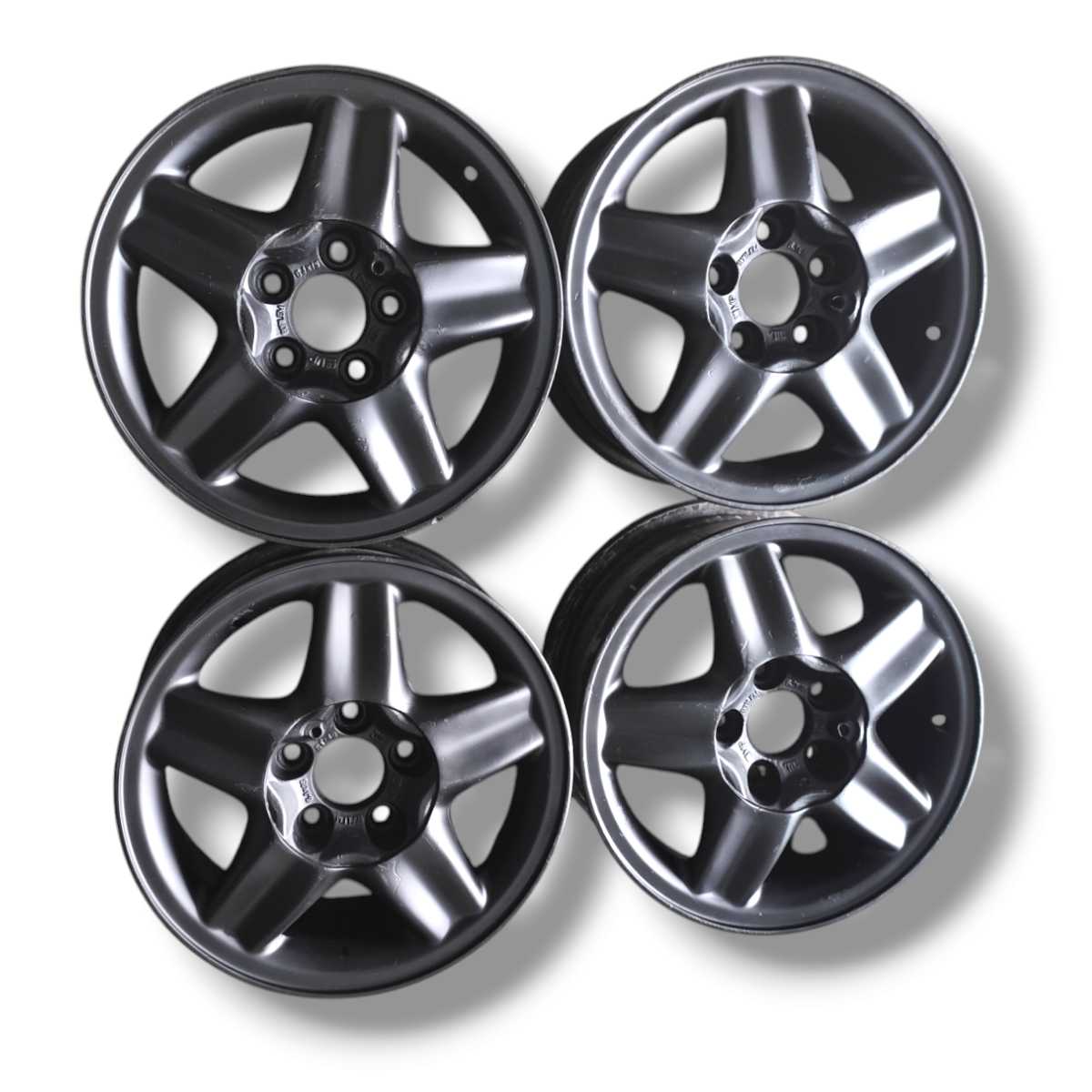 Roda aro 15" 5x114 tala 6" original Chevrolet