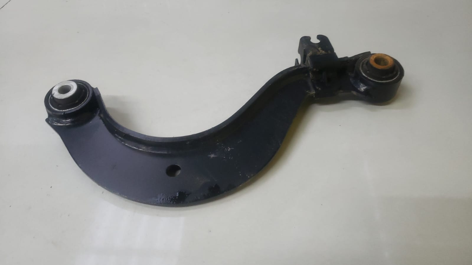 Braço Curvo Traseiro Direito Vw Jetta 2.5 2008 2009 2010