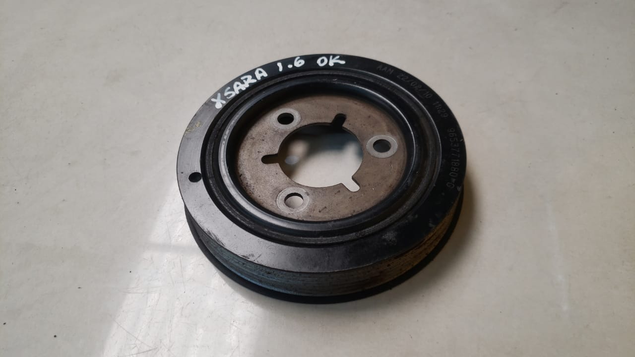 Polia Virabrequim Citroën Xsara 1.6 2011 9653771880