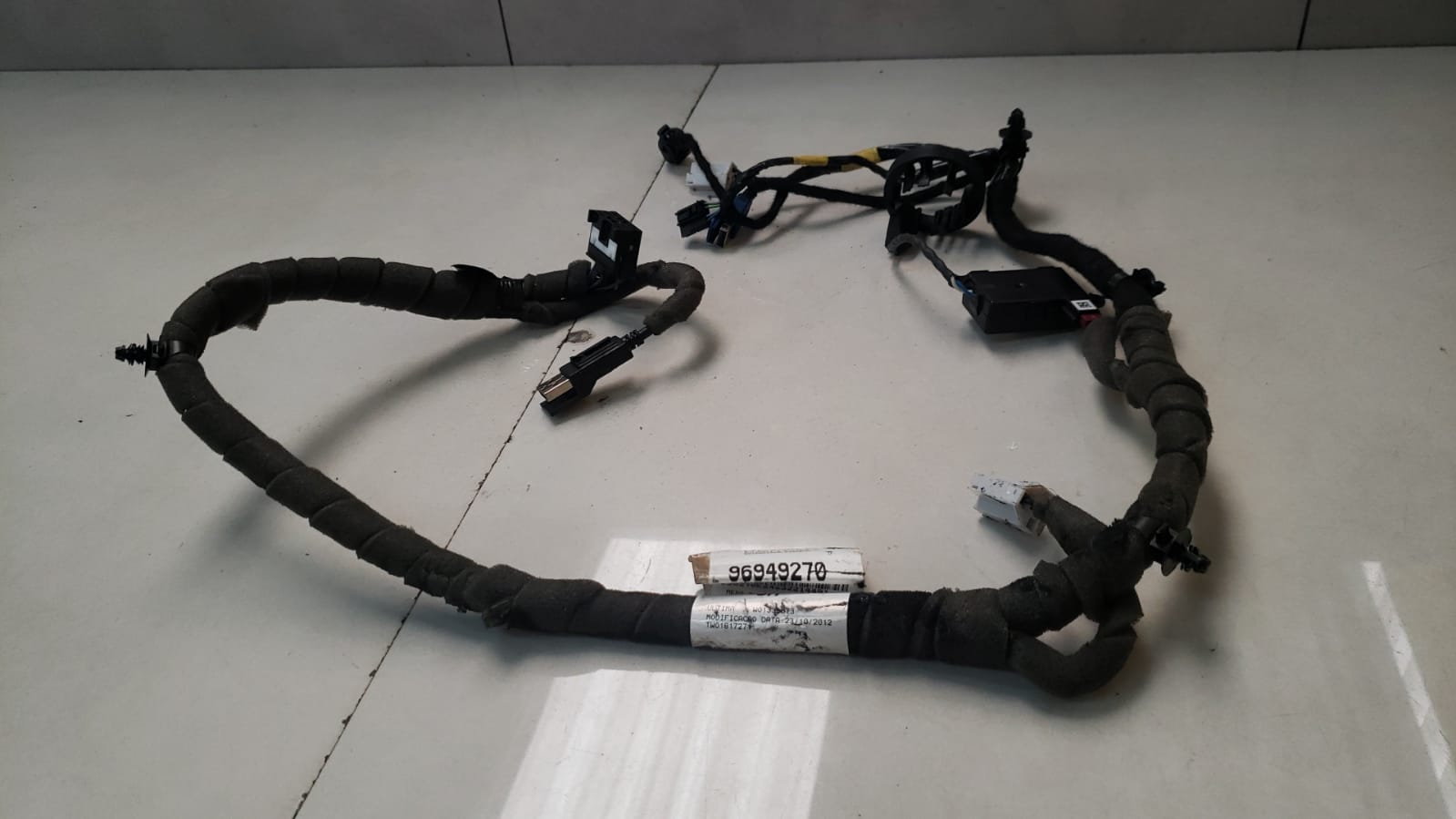 Chicote Usb Console central Gm Cruze 2011 a 2016 96949270