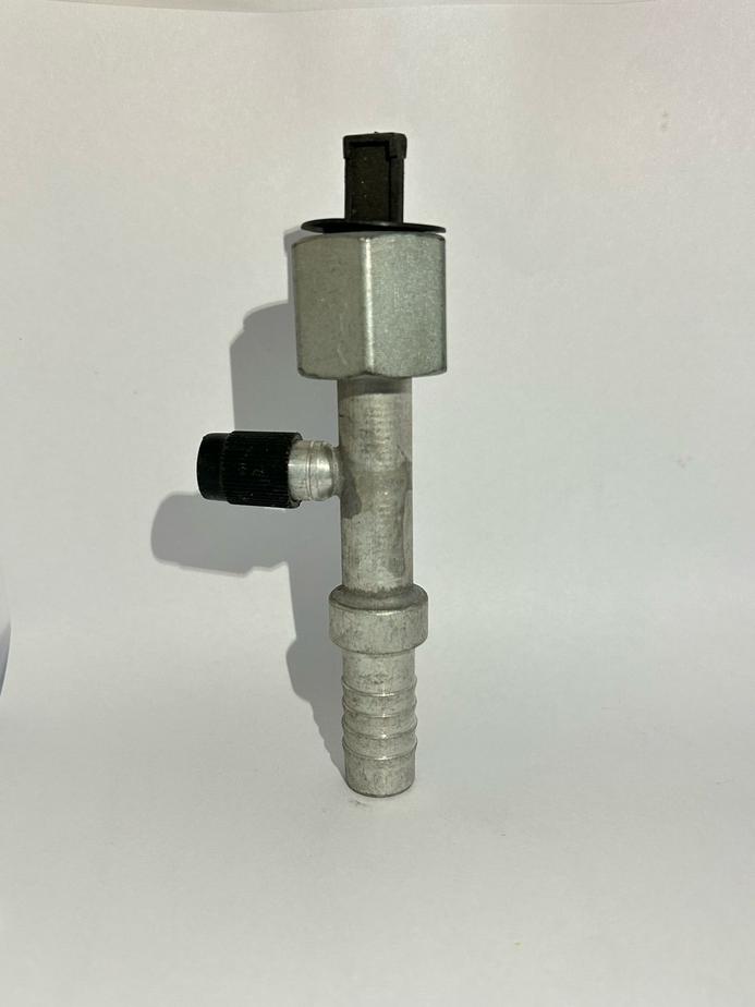 CONEX 12 RETA COMUM COM VALVULA