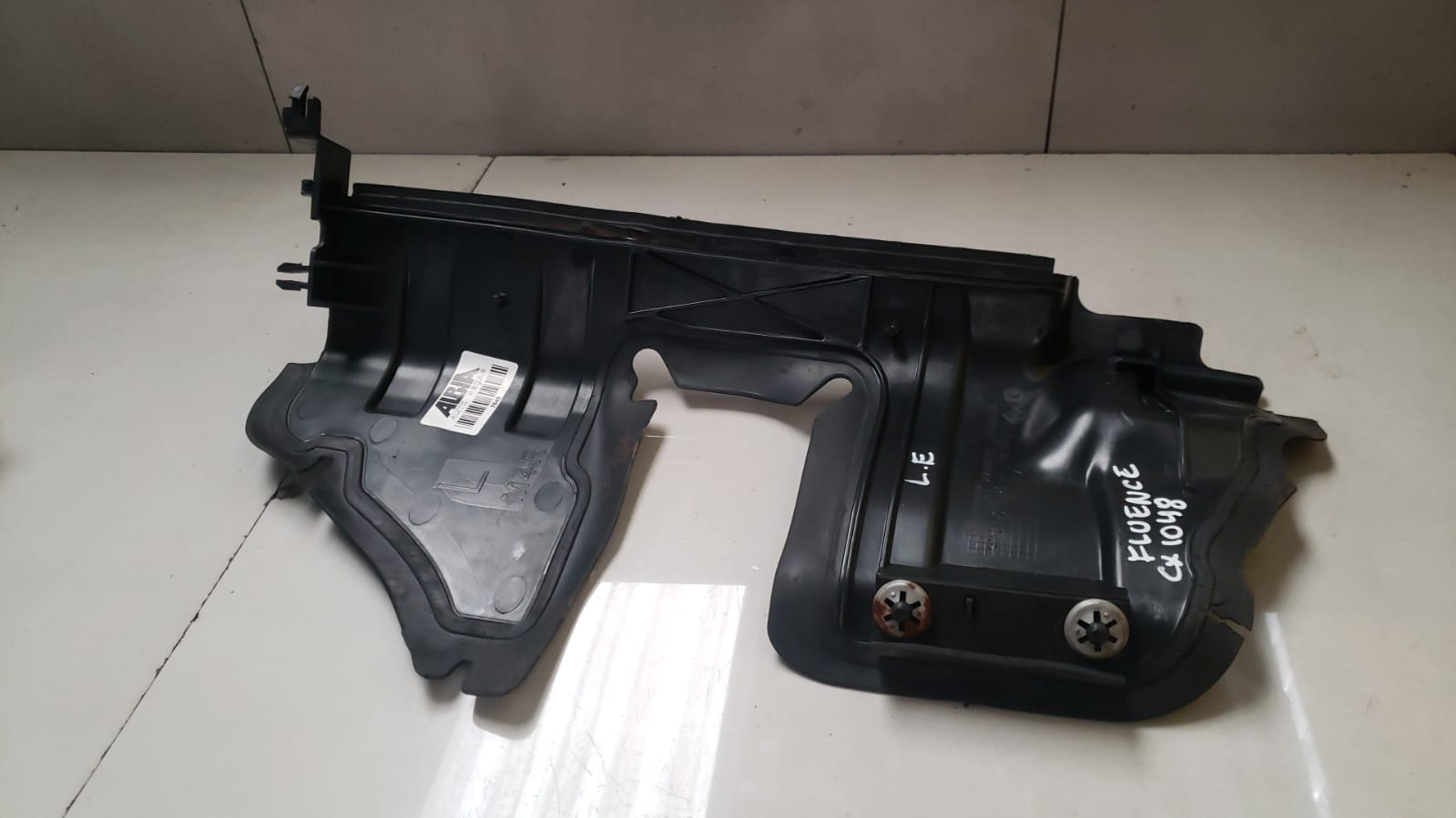 Defletor Ar Radiador L.E Renault Fluence 2011 a 2018