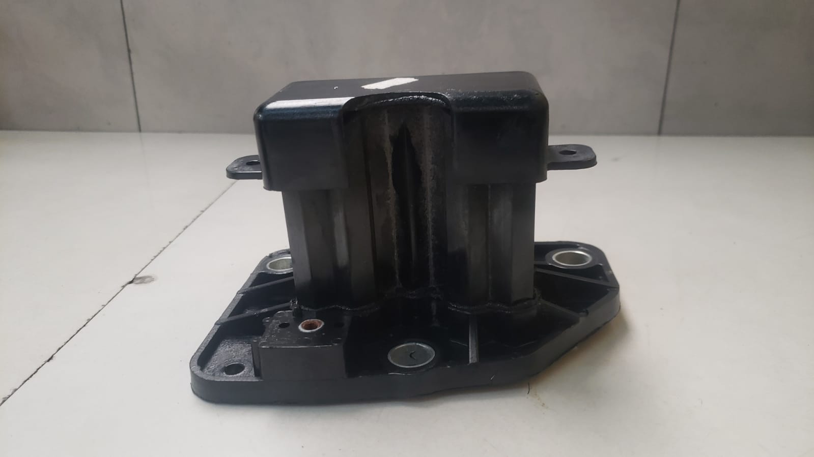 Absorvedor impacto D. Es. Fiat Toro 2016 a 20215-1958613