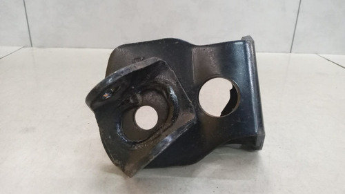 Suporte Suspensão Traseiro Direita Toyota Rav4 2018