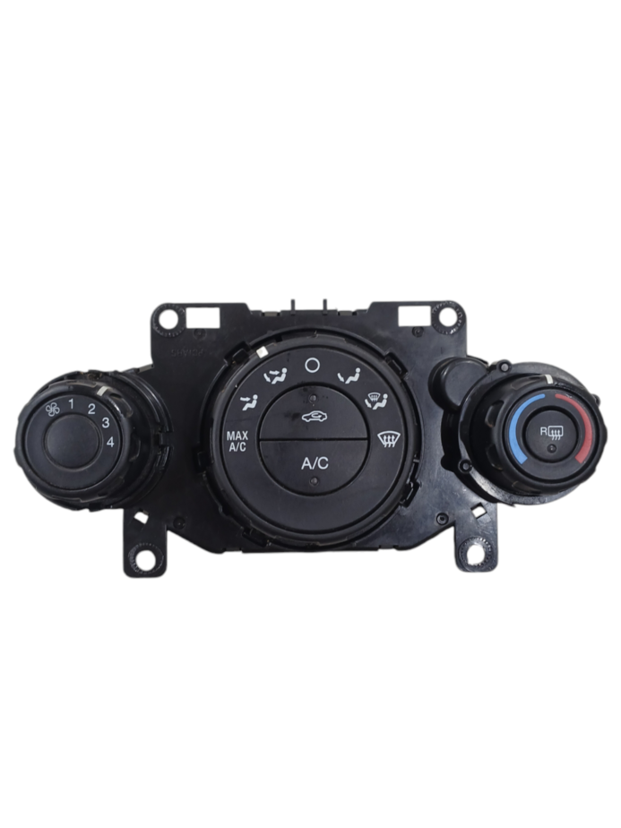 COMANDO DO AR CONDICIONADO FORD NEW FIESTA 2015 USADO