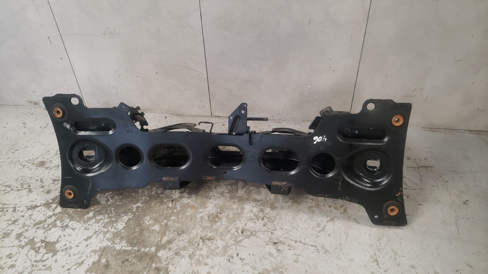 Quadro Suspensão Traseiro Peugeot 406 1997 1998